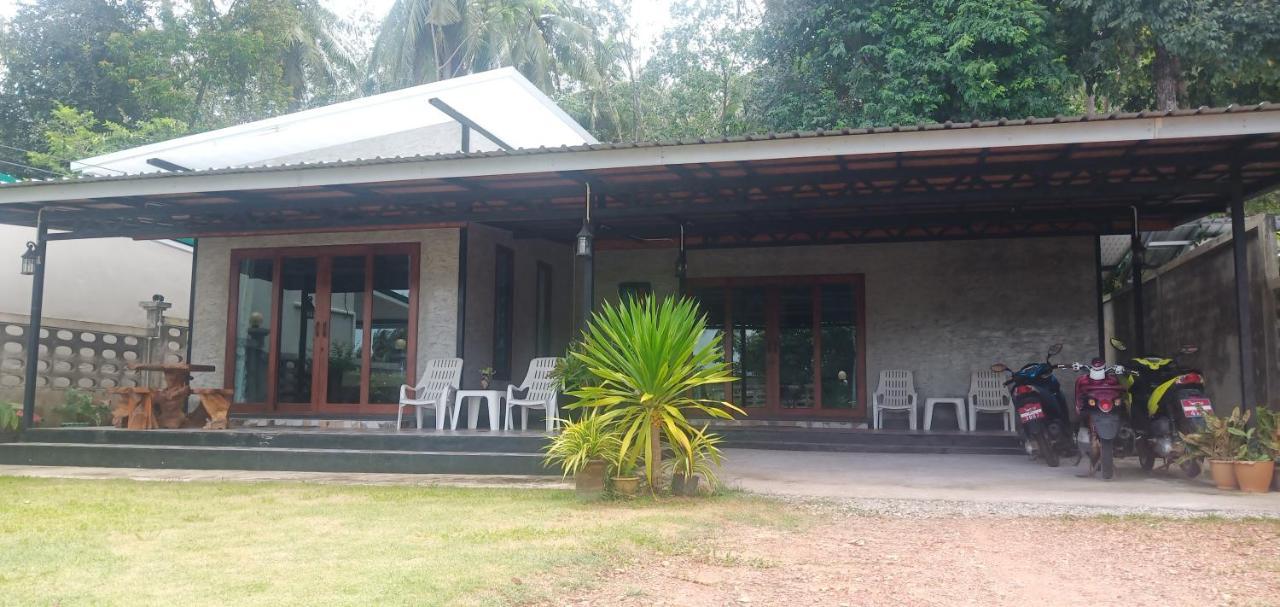 Kohjum Freedom Resort Koh Jum Εξωτερικό φωτογραφία