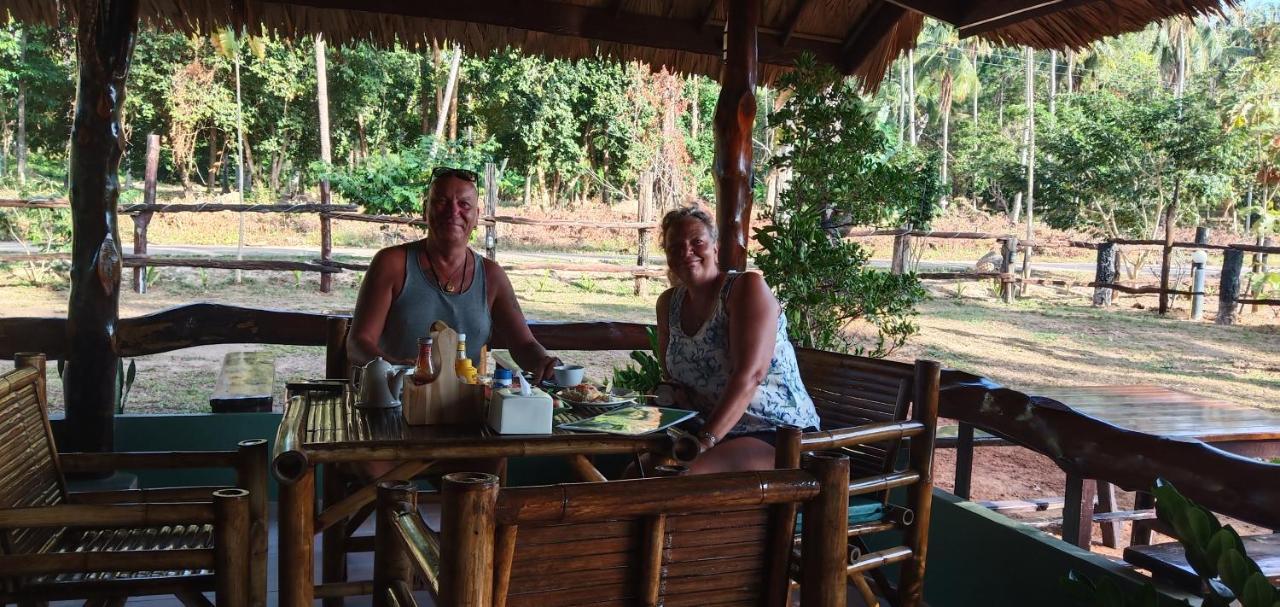 Kohjum Freedom Resort Koh Jum Εξωτερικό φωτογραφία