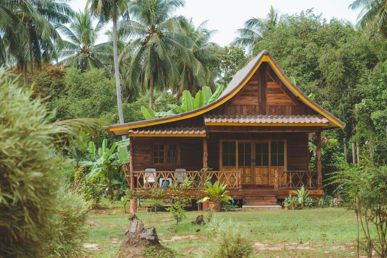 Kohjum Freedom Resort Koh Jum Εξωτερικό φωτογραφία