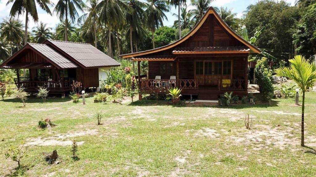 Kohjum Freedom Resort Koh Jum Εξωτερικό φωτογραφία