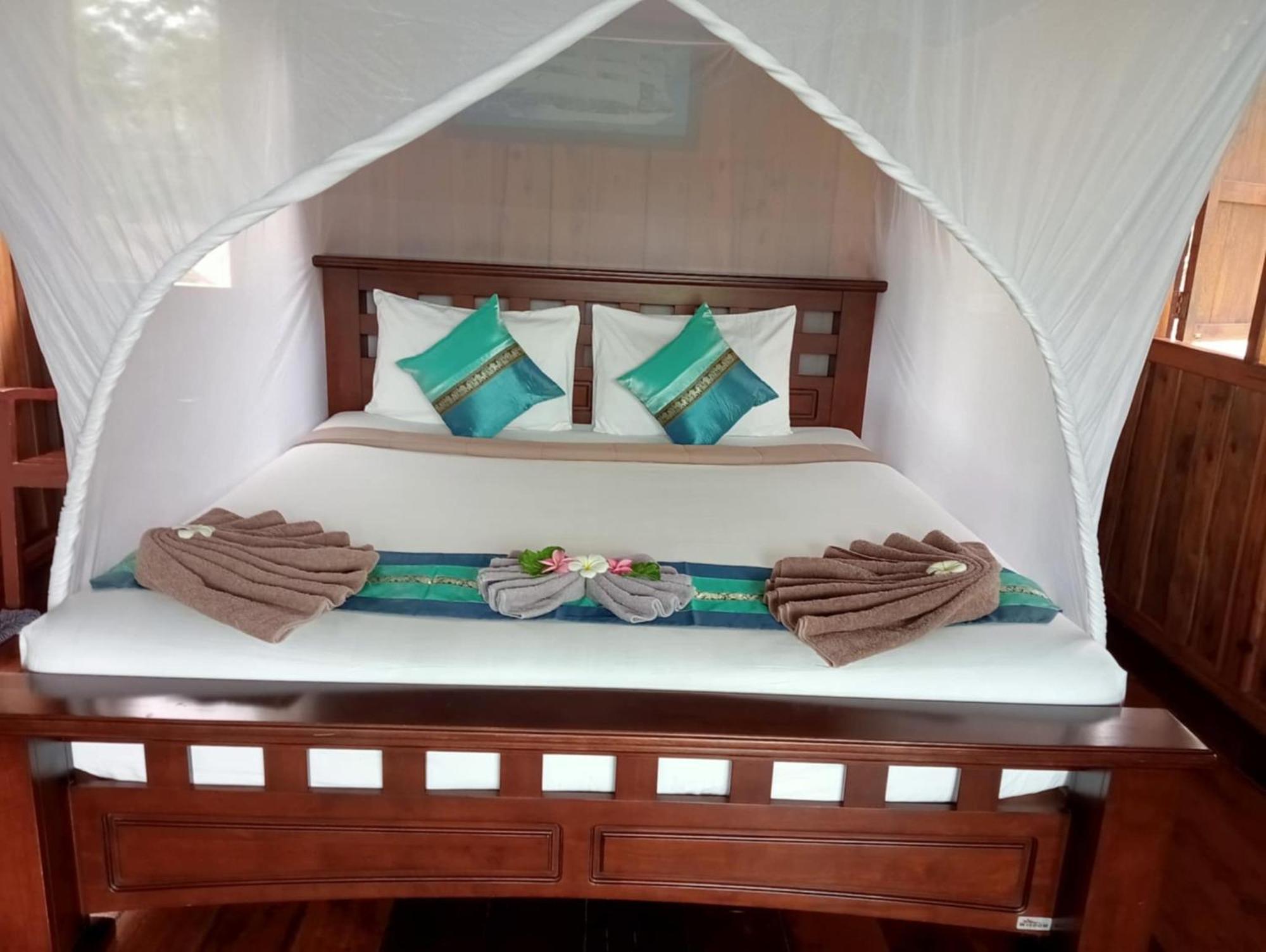 Kohjum Freedom Resort Koh Jum Εξωτερικό φωτογραφία