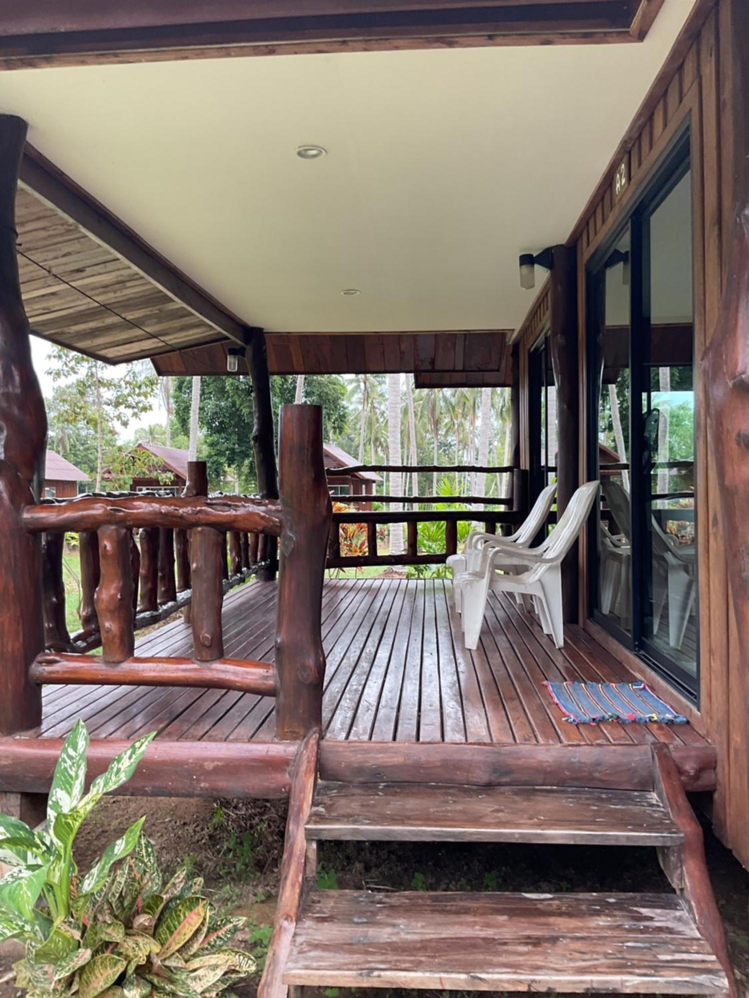 Kohjum Freedom Resort Koh Jum Εξωτερικό φωτογραφία